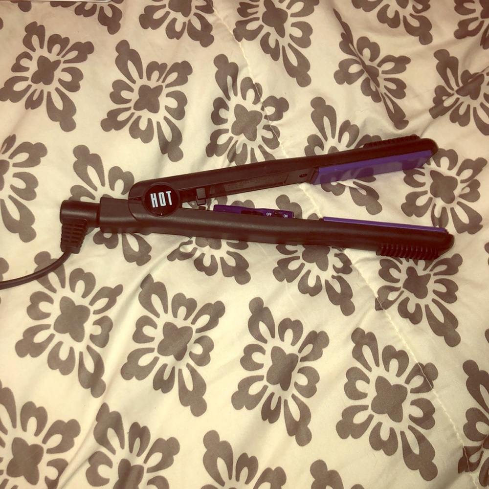 Hot tools straightener